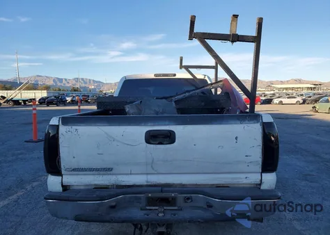 1999 Chevrolet Silverado C1500 z USA, uszkodzony, nr VIN 2GCEC19T2X1223641